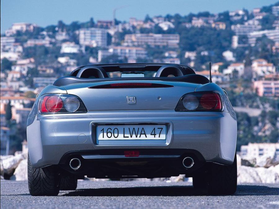  Honda S2000 2000 года  (фото 11 из 27)
